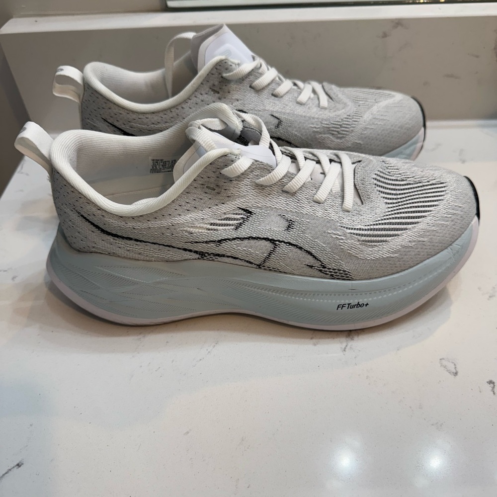 ASICS Superblast 2